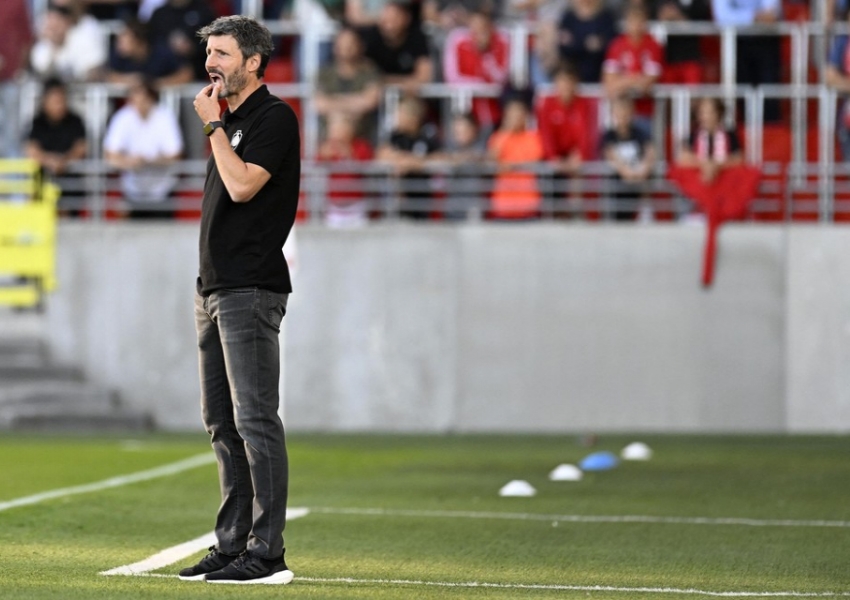 Champions League Playoff Preview: PSV Eindhoven Seeks Redemption, Can Antwerp Follow Their Coach's Lead?-2