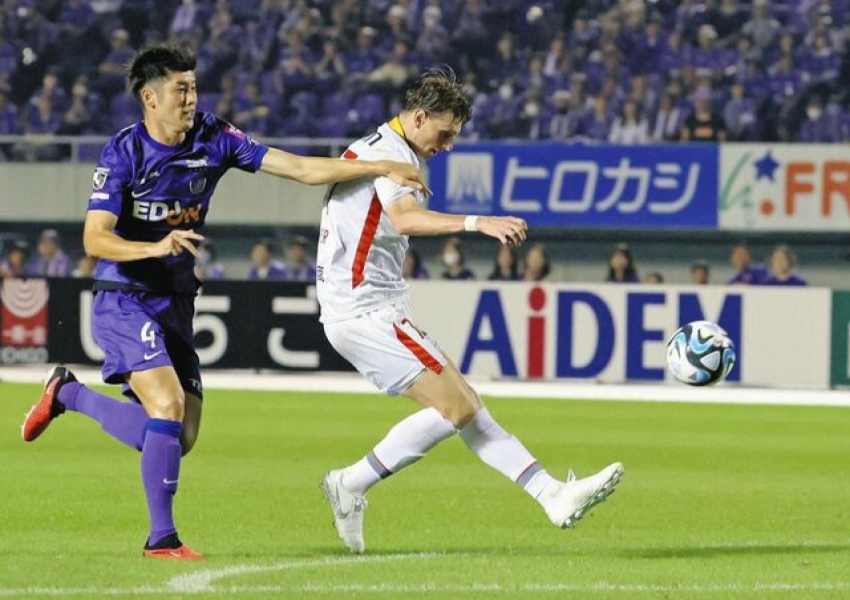 J.League Cup Semifinal First Leg: Fukuoka's Strong Desire, Nagoya's Continued Struggles-2