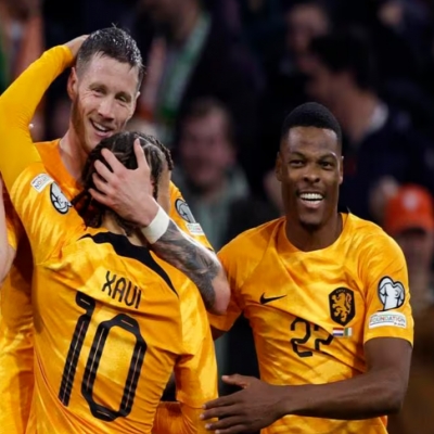 Dutch and Italian National Teams Exacerbate Inter's Defensive Crisis: Inzaghi Promotes Youth Academy Stars, Including a Legendary Son