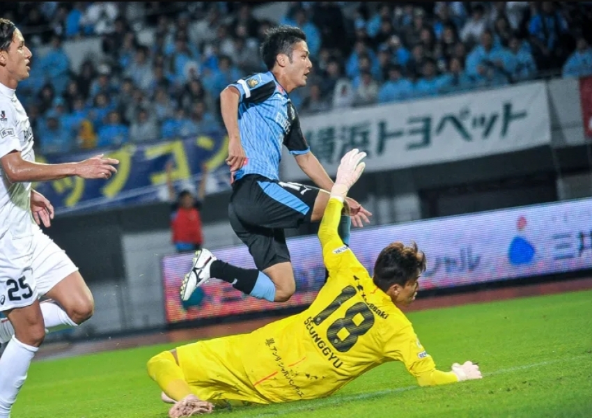 J1 League Round 33 Preview: Yokohama F. Marinos Face Uphill Battle for Title Defense, Kawasaki Frontale's Late-Season Firepower-2