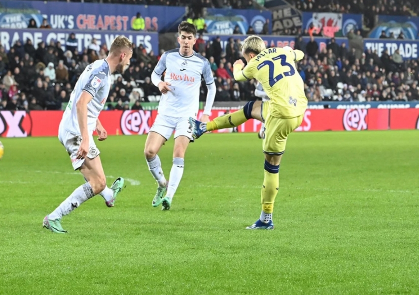 Championship Round 24 Preview: Leicester City Ending Title Race Early? Leeds United's Dominance Emerges-2