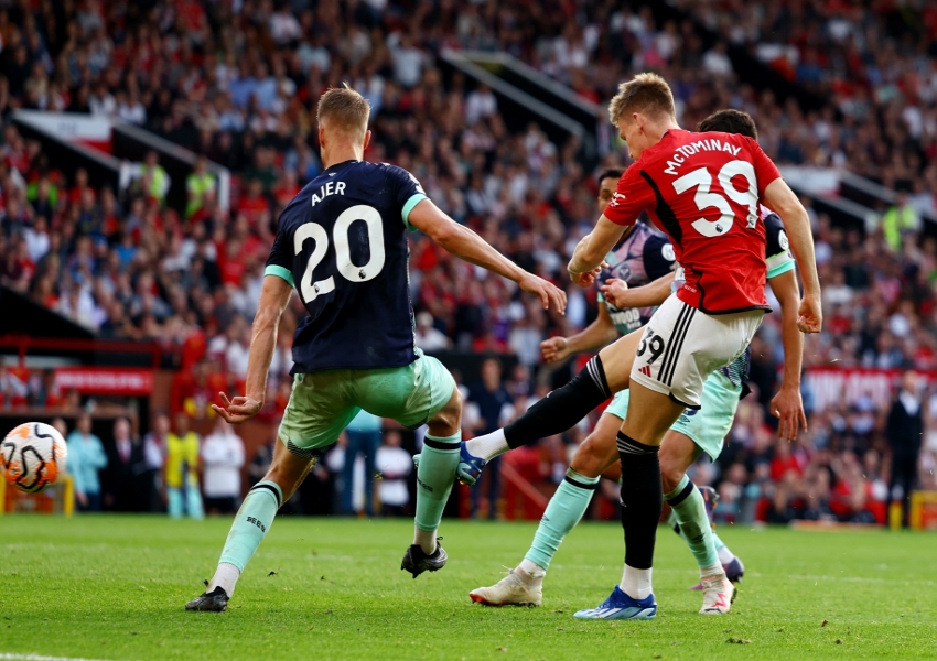 Premier League Matchday 16: Has Manchester United Found Their Own Bellingham? Arsenal's Defensive Woes Due to One Absence-0
