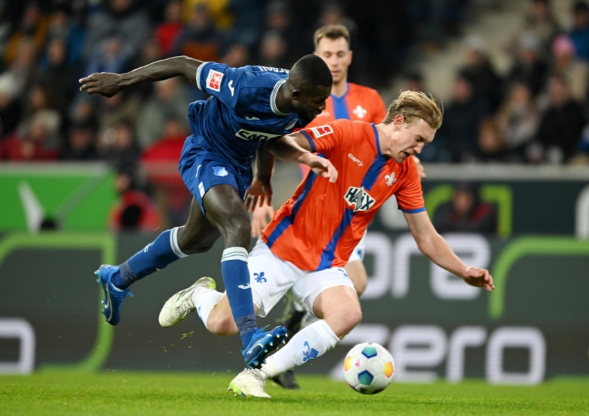 Bundesliga Matchday 17: Bayern Munich Pushes Forward, Augsburg Has a Point to Prove Against the Leaders-1