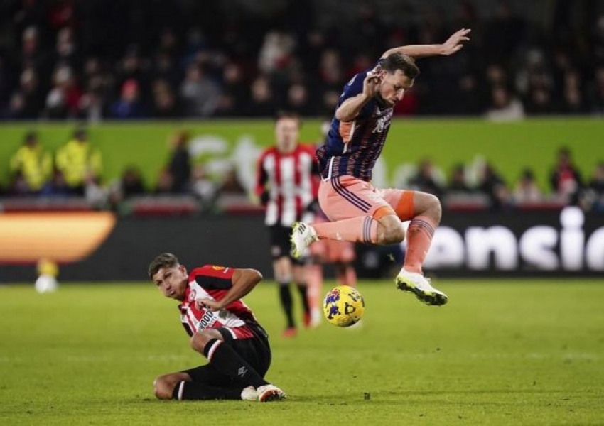Premier League Matchweek 22: Can Arsenal Find Their Scoring Boots Against Forest? Aston Villa Aiming for Clean Sheets at Home-1