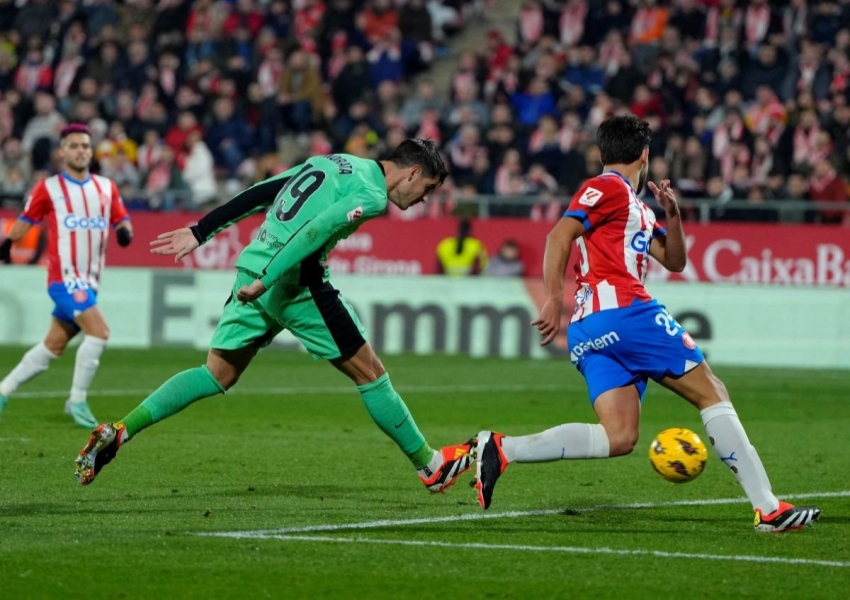 Spanish Super Cup Semifinals: Real Madrid Seeks Redemption, Barcelona Hopes to Break the Narrow Victory Streak-1