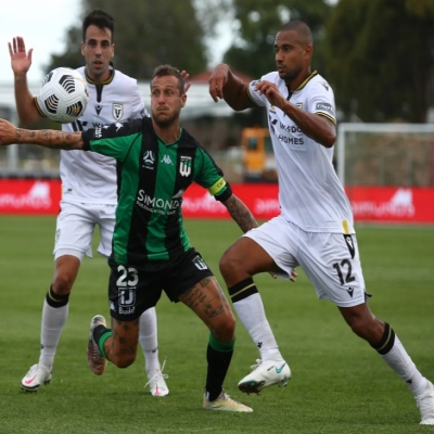 A-League Round 24: Adelaide United Cling to Final Hope, Western Sydney Wanderers Thrive on the Road