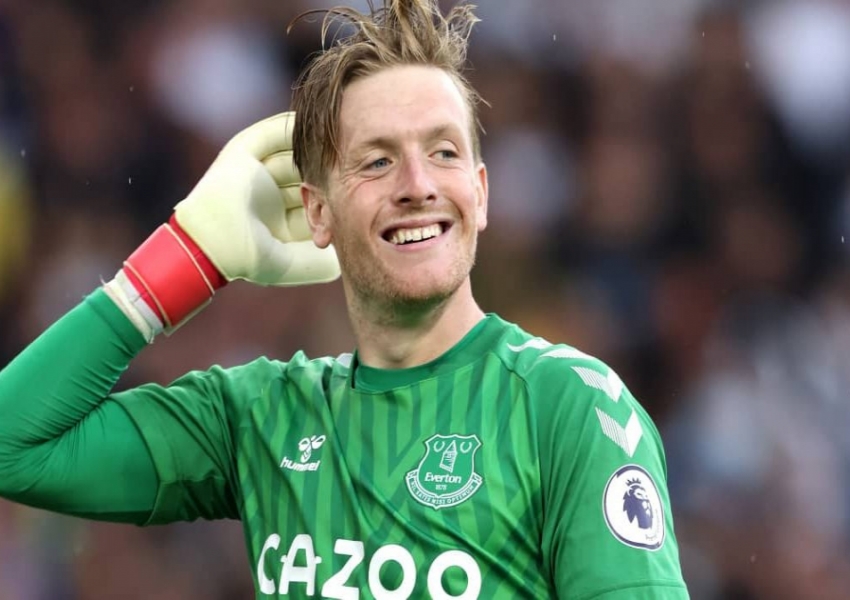 Premier League Round 29 Rescheduled Matches: Everton Protected by National Goalkeeper, Manchester United Full of Drama-0