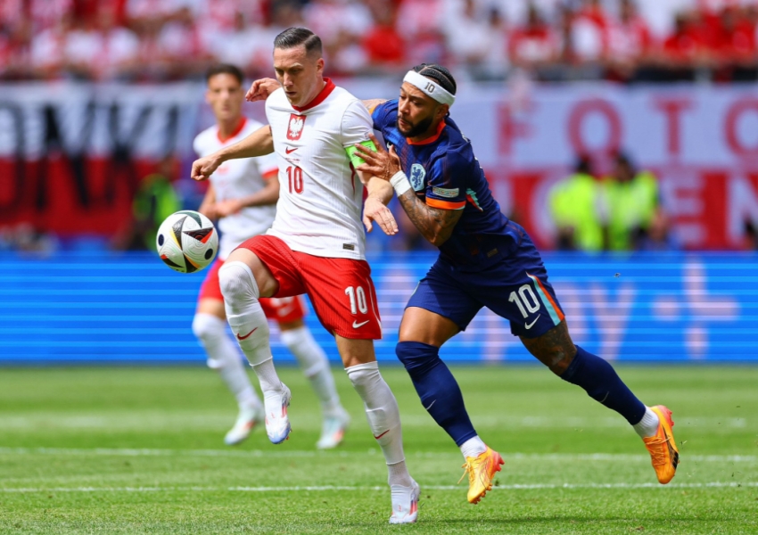 A Unique Sight in the Euro: The Netherlands’ Elegant Defender Turns Tough and Shines-0