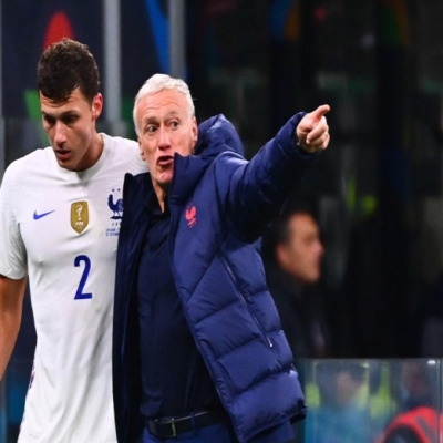 Inter's €160 Million Duo Face Challenges: Third-Best Striker and Defensive Stalwart Struggle in Global Market