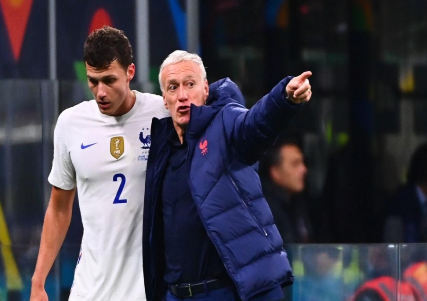 Inter's €160 Million Duo Face Challenges: Third-Best Striker and Defensive Stalwart Struggle in Global Market-1