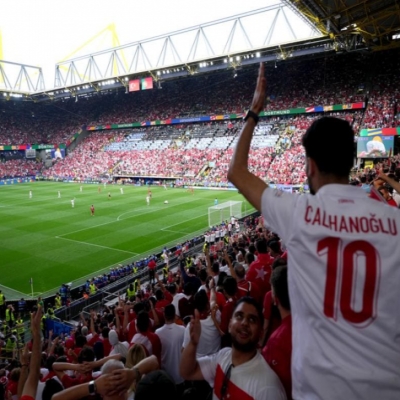 Inter's Justification for Hakan Çalhanoğlu's €70 Million Valuation: Rejecting a €20 Million Annual Offer