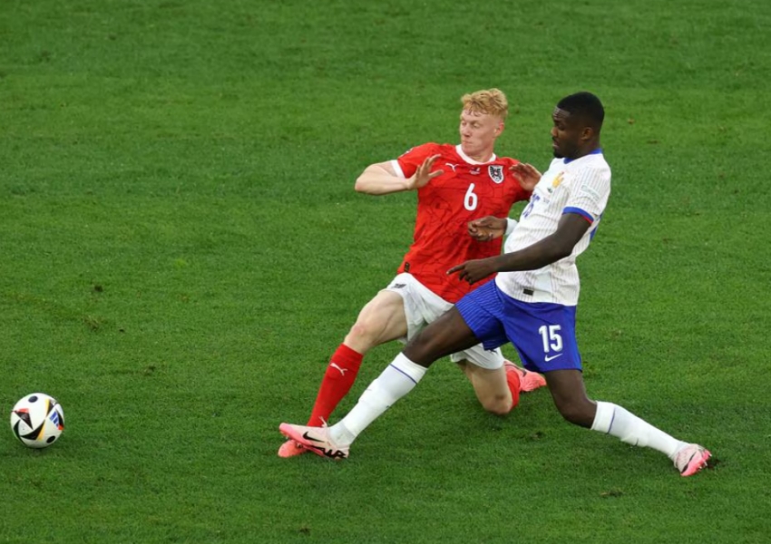 Worst on the Pitch! French Scapegoat Marcus Thuram's Blunder Sparks Worldwide Mockery and Angers Deschamps: Do You Understand Football?-1