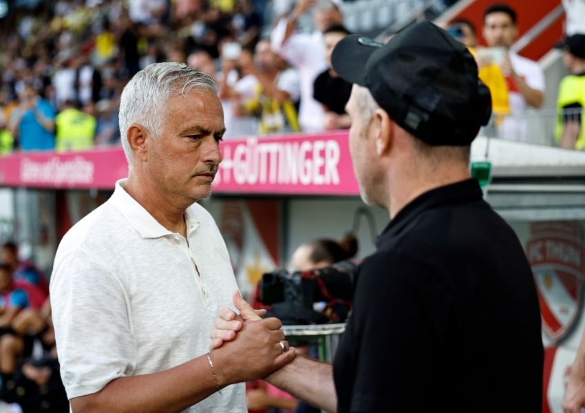 UEFA Champions League Qualifiers Round Two: Fenerbahçe's Offensive Strength and Defensive Weakness, Sparta Prague's Steady Control-0