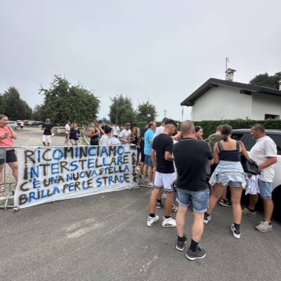 Inter Milan Faces Final Uncertainty in Champions League Registration as Fans Gather to Express Transfer Disappointment but Show Understanding