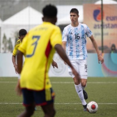 Simone Inzaghi Reiterates Demand for New Center-Back: Inter's Pursuit of Barcelona's Rising Star Faces Challenges