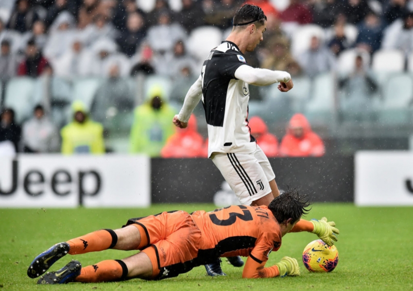 Inter Faces a Rival from the Curva Nord: The Story of a Great Nerazzurri Fan and a Mother's Miracle-2