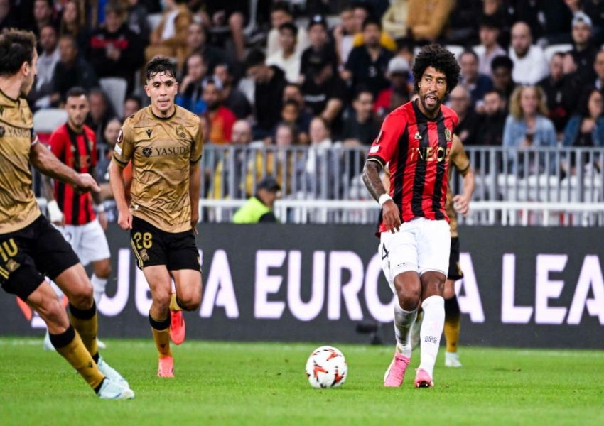 Europa League Round 2: Lazio Shines on Two Fronts, While Can Ten Hag Save Himself at Manchester United?-2