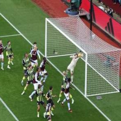 0-2 Down! Manchester City Sleepwalk as Defense Crumbles and Guardiola’s Frustration Boils Over