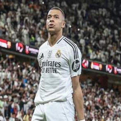 Barcelona Crush Real Madrid 5-2: A Century of Glory and Four Historic Records