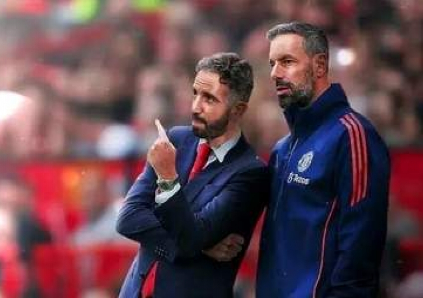 4 AM Showdown: Van Nistelrooy’s Return to Old Trafford as Leicester Faces Manchester United’s Historic Quest-1