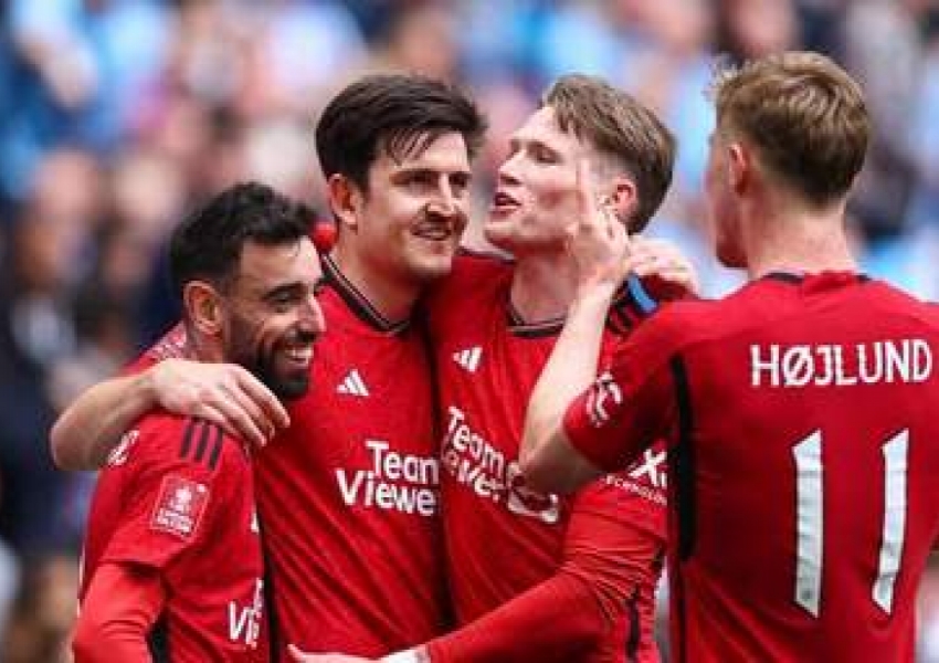 Midnight Showdown: Manchester United’s Revenge Mission! A Defeat Means a Triple Blow—Swept by Spurs, Overtaken in the Table, and a 35-Year Humiliation-2