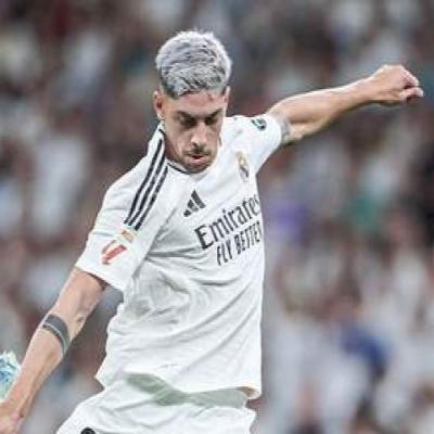 70,000 Fans Pay Tribute! Real Madrid’s 26-Year-Old Captain Plays Through Injury: 1 Assist, 3 Clearances, and a Goal-Line Save