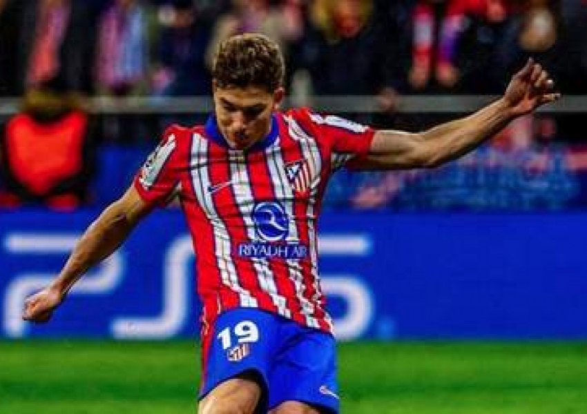 Champions League Drama: Rare Penalty Violation! VAR’s Eagle Eye Turns 60,000 Cheers to Silence-0