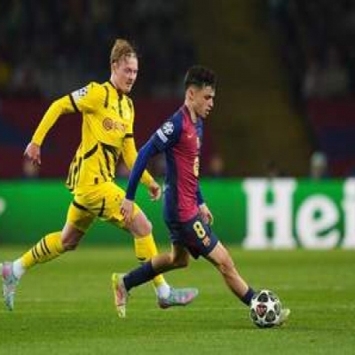 Champions League Classic: Barça’s Midfield Maestro Worshipped by Thousands After 11.5KM Marathon