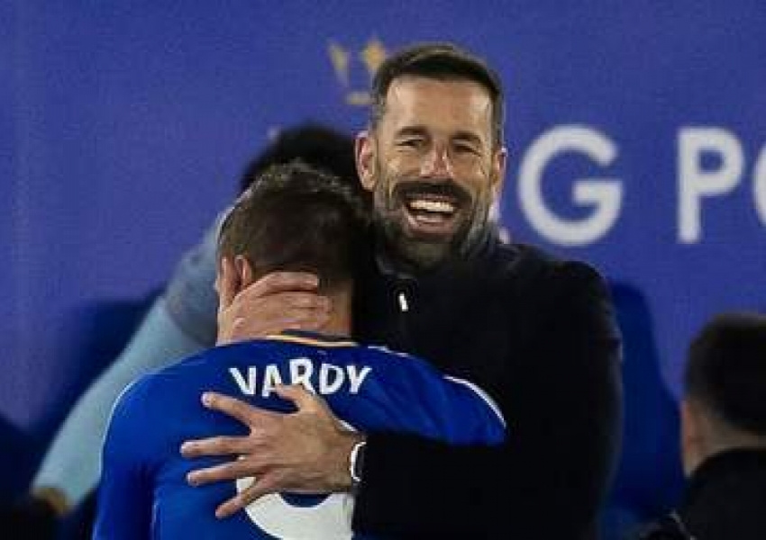 Premier League Title Could Be Decided Tonight: In One Scenario, Liverpool Wins the Title and Sends Van Nistelrooy’s Leicester Down-1