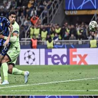 Barcelona Crash Out of Champions League in Heartbreak as Ronald Araújo Draws Fans' Ire After Another Collapse